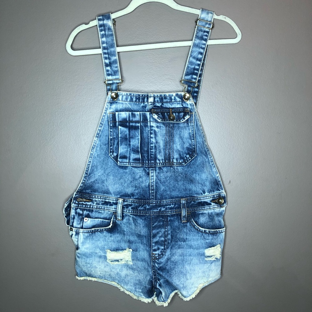 Billabong short overalls